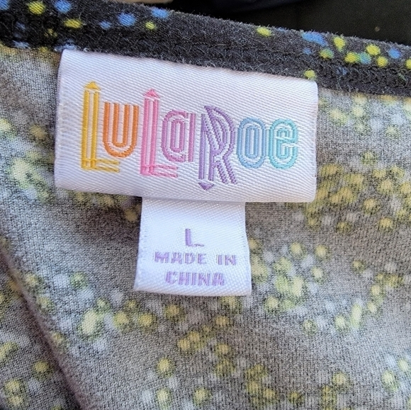 LuLaRoe☆ Scoop Neck Shirt Size Large EUC - Picture 6 of 9